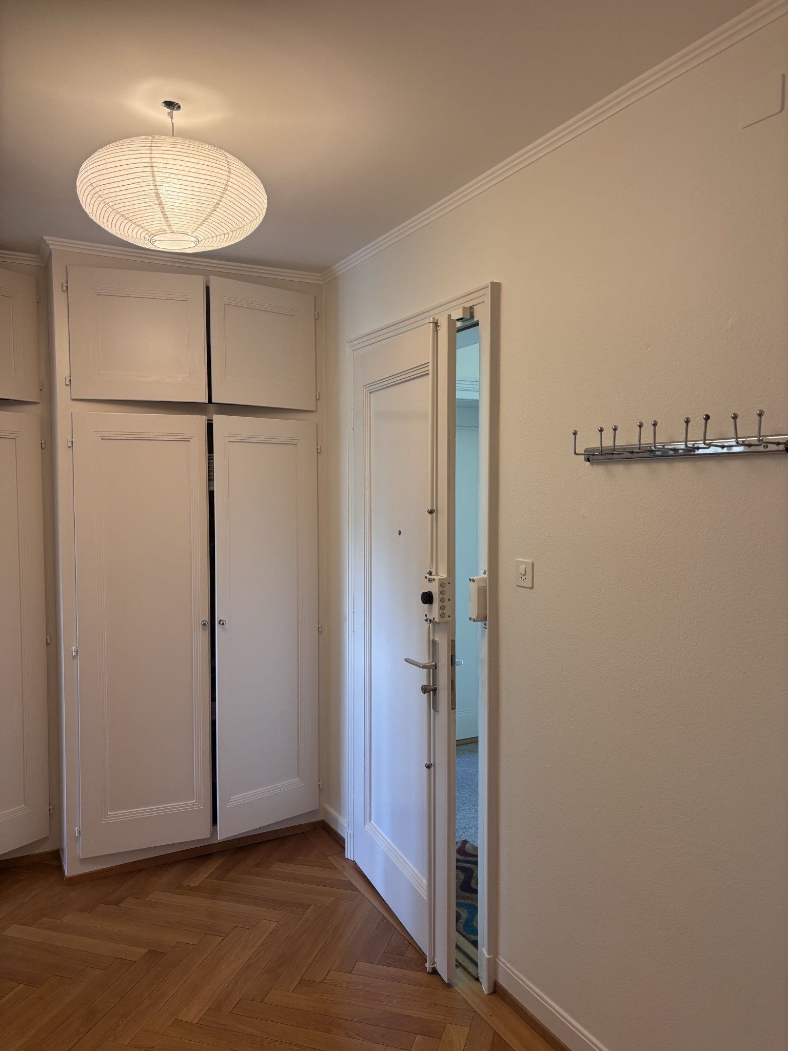 Couloir terminé – Louvet Peinture